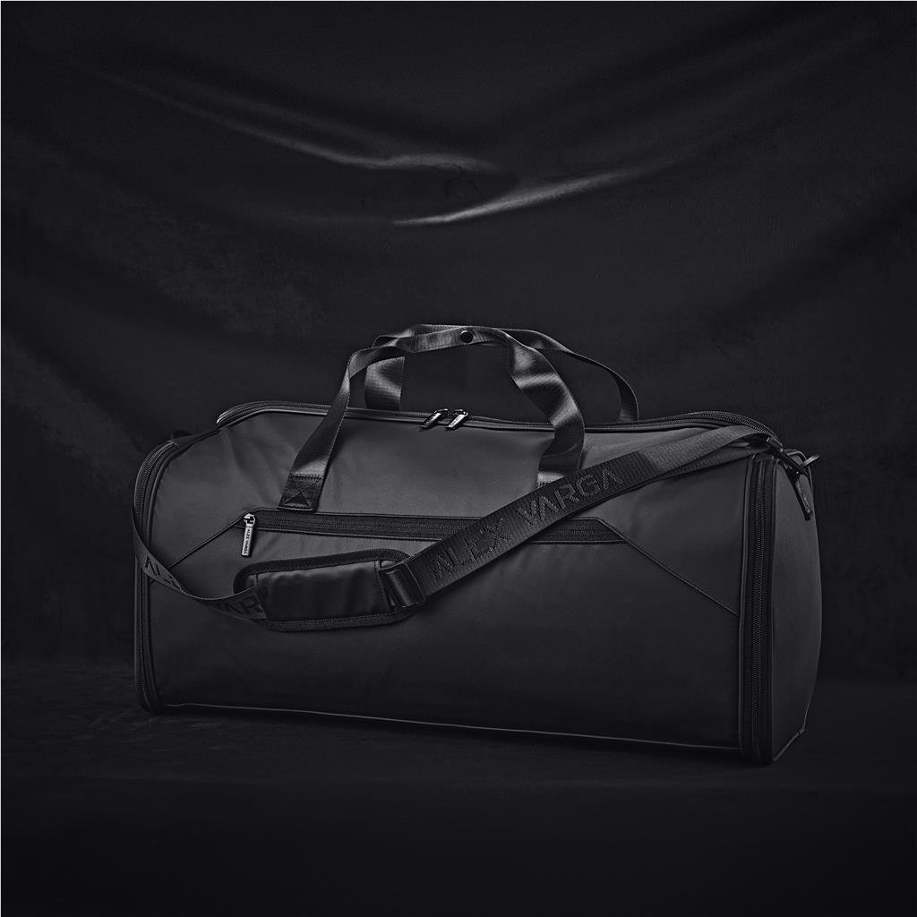 Alex Varga Portonovi Suit & Travel Bag - Unbranded